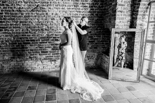 trouwfotograaf-bruiloft-fotograaf-Mill-Tongelaar-Nijmegen-24