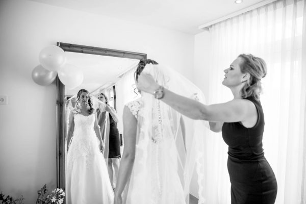 Bruidsfotograaf-Eindhoven-Boshuys-Best-trouwen-fotograaf-27